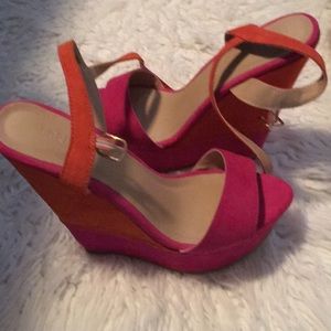 Wedges! Reasonable offers accepted🎄